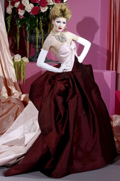 Look 25